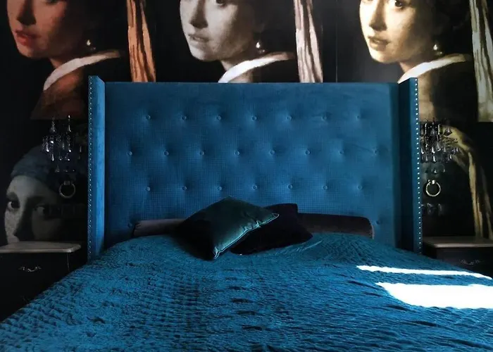 Apartmán Center Near Public Swimming Pool *