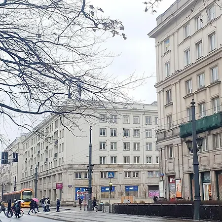 Center Near Public Swimming Pool * Warszawa