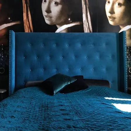 Lejlighed Center Near Public Swimming Pool *