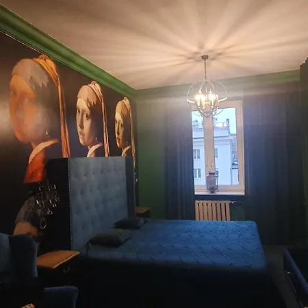 Center Near Public Swimming Pool